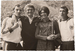 Deutsche Fußballnationalmannschaft Original Pressefoto mit Torwartlegende Sepp Maier